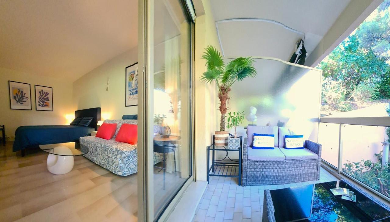 Studio Grande Terrasse A 5 Min De La Mer Nice Bagian luar foto